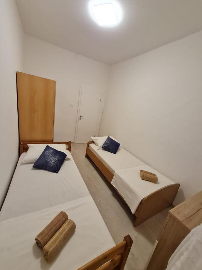 Lovely Apartment Omiš Dış mekan fotoğraf